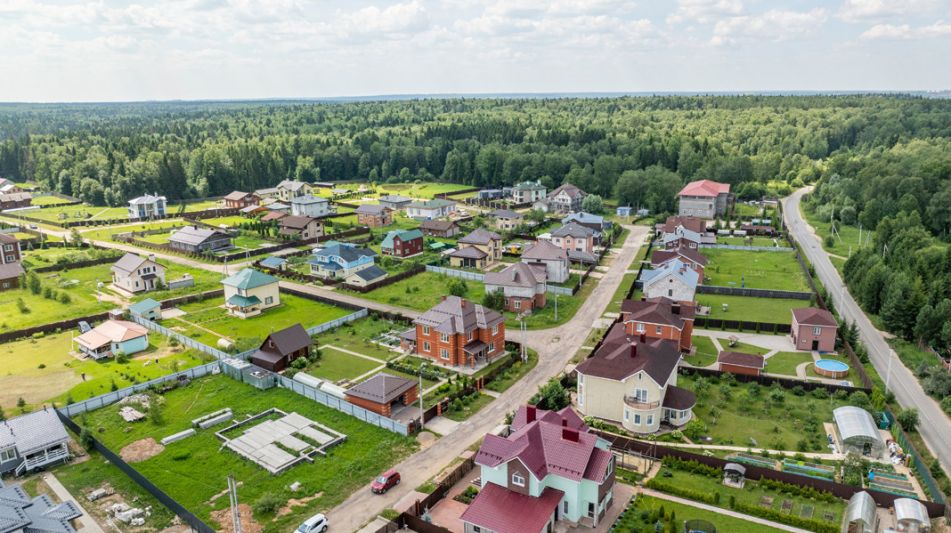 Современный дом в КП Нерощино