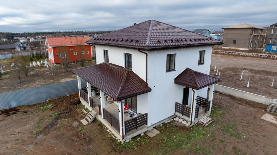 Современный дом в КП Нерощино