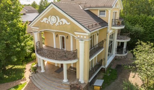 Дом в КП Золотой город