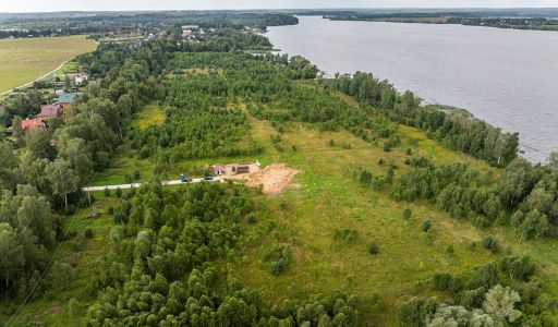 Участок в КП Озерна Резиденс