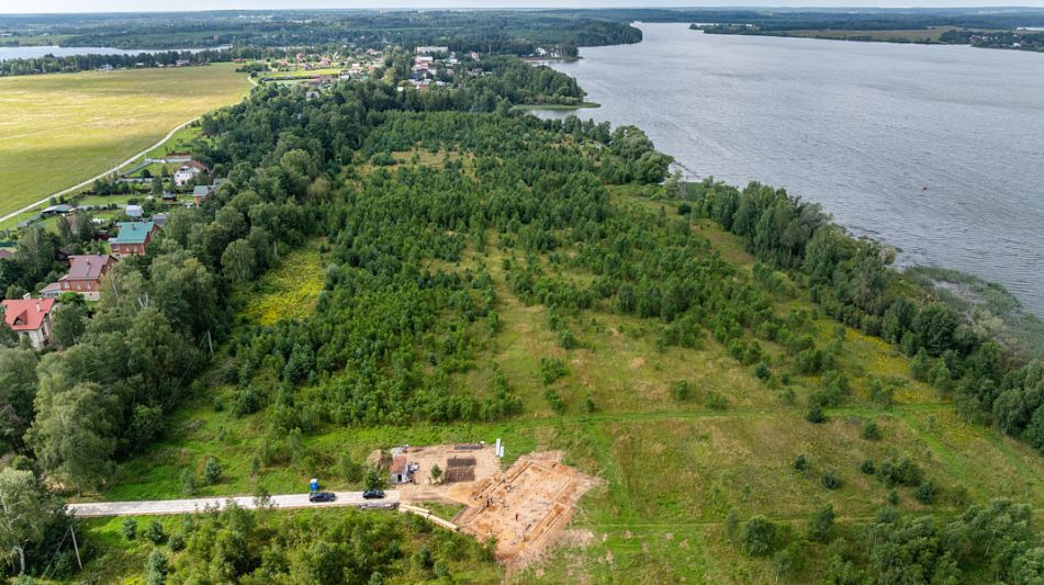 Участок в КП Озерна Резиденс