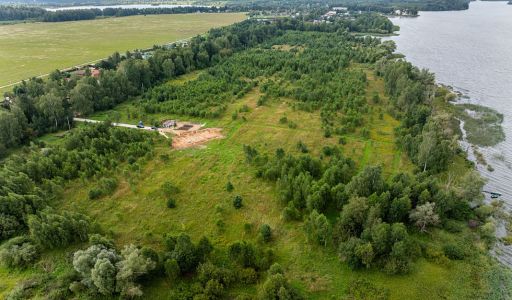 Участок в КП Озерна Резиденс