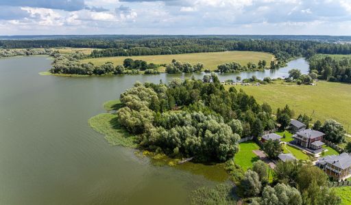 Участок в КП Озерна Резиденс