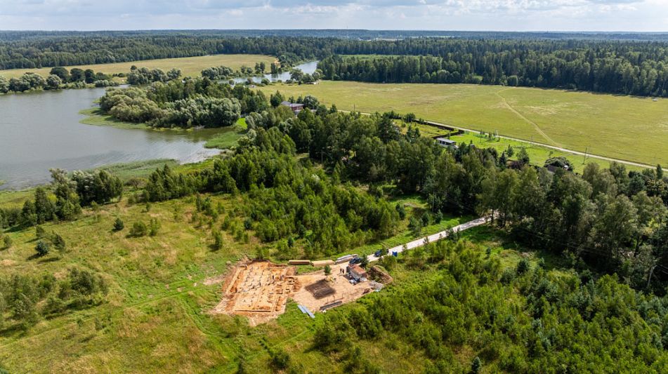 Участок в КП Озерна Резиденс