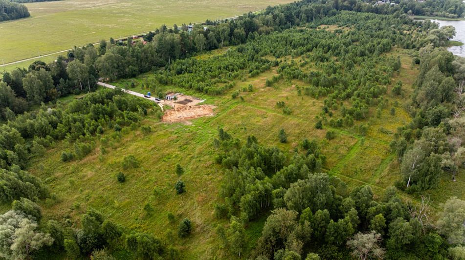 Участок в КП Озерна Резиденс