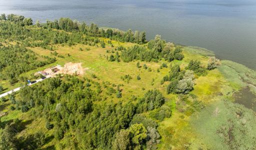 Участок в КП Озерна Резиденс