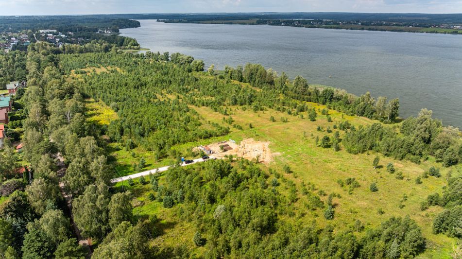 Участок в КП Озерна Резиденс