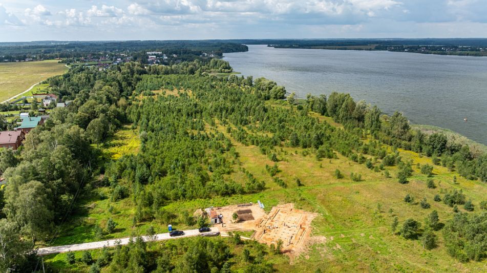 Участок в КП Озерна Резиденс