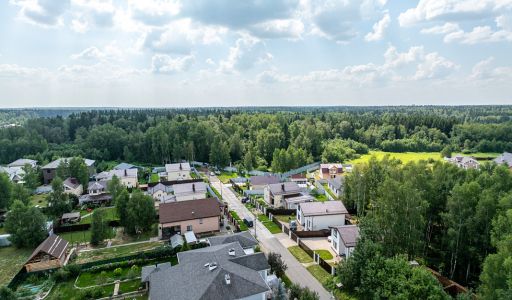 Дом у озера в КП Дольче Вита