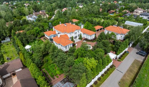 Усадьба в КП Солнечная Поляна