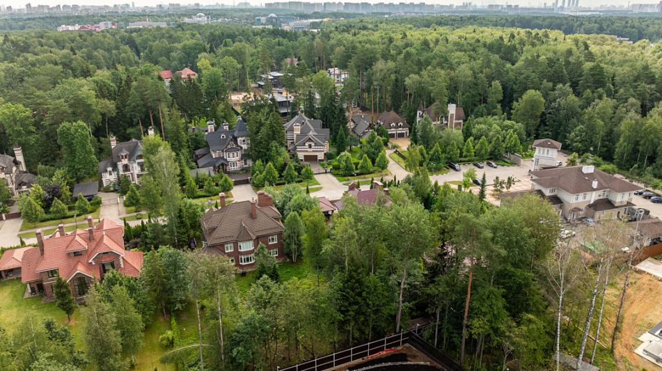 Лесной участок в КП Новогорск лес