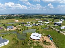 Продается участок в Villa Links
