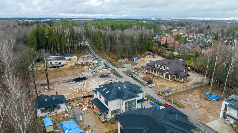 Современный дом в Новогорск Лес