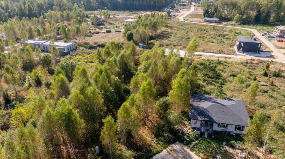 Живописный участок в КП Реки