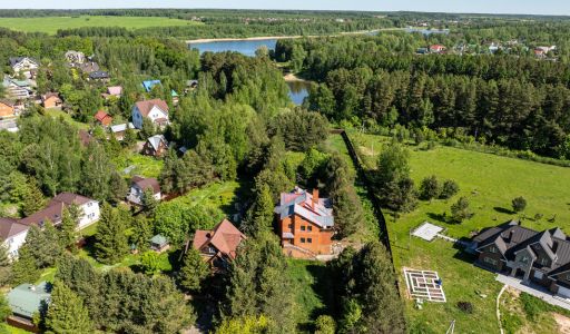 Дом у воды в КП Малые Бережки