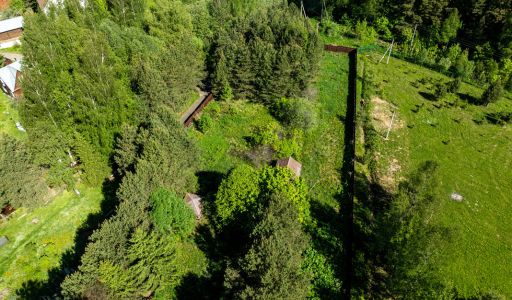 Участок на первой линии Истры