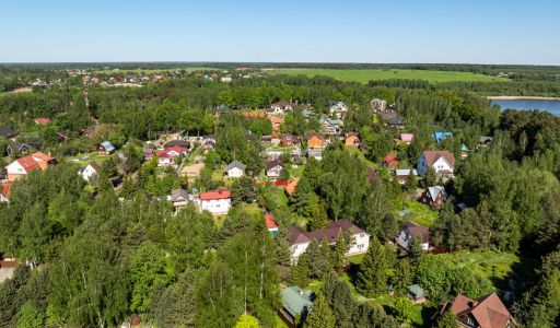 Участок на первой линии Истры