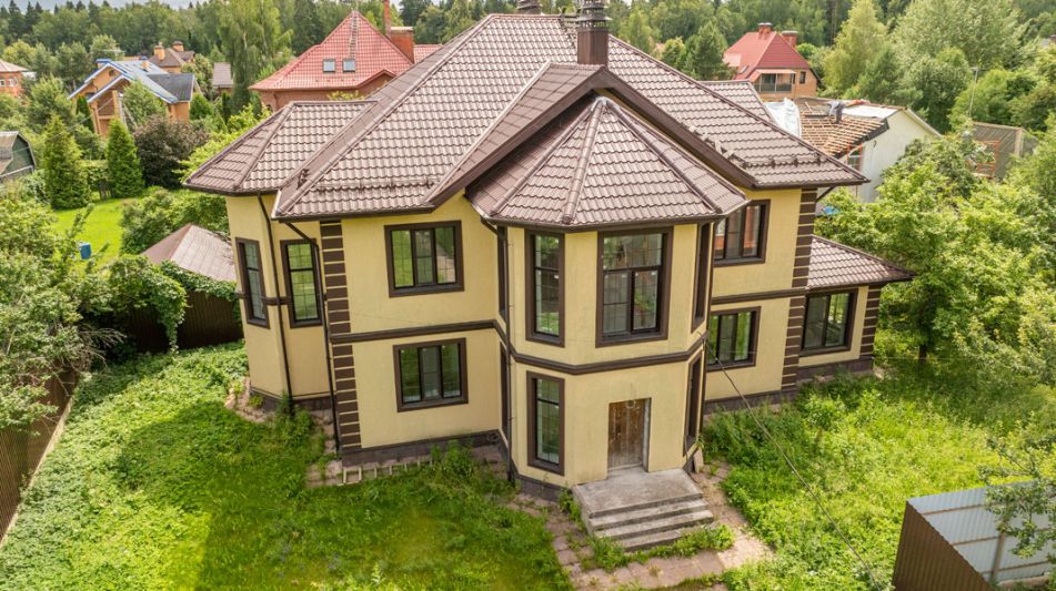 Дом на первой линии в Пруссах
