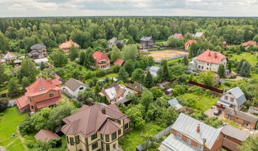 Дом на первой линии в Пруссах
