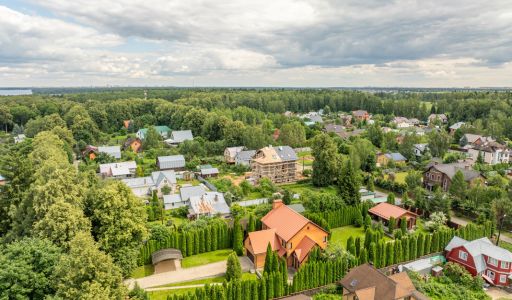 Дом на первой линии в Пруссах