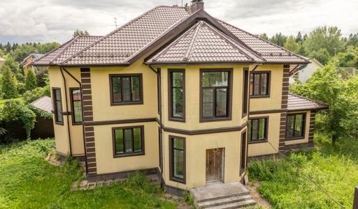 Дом на первой линии в Пруссах