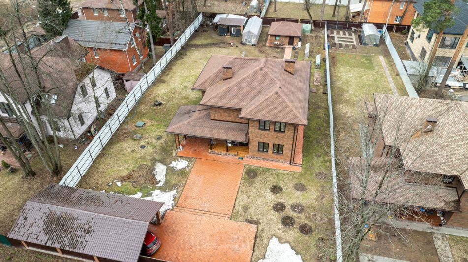 Просторный дом в Мамонтовке