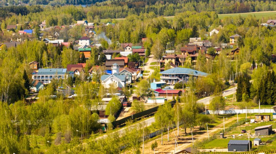 Дом с видом на воду в Славино