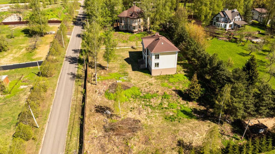 Дом с видом на воду в Славино