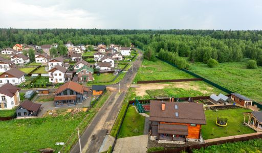 Дом в поселке Спас-Каменка