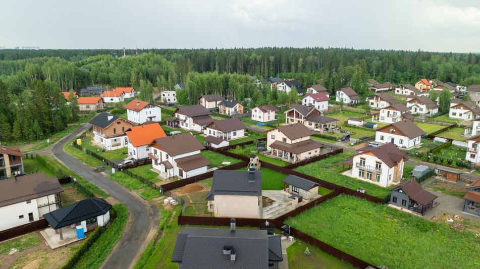 Дом в поселке Спас-Каменка