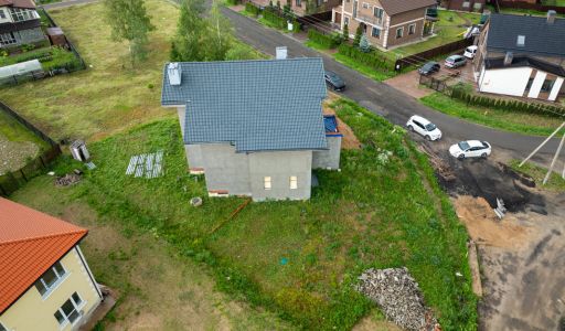 Дом в поселке Спас-Каменка