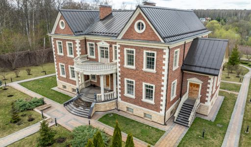 Особняк в Москве в КП Президент