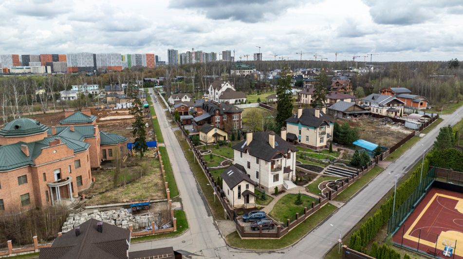 Особняк в Москве в КП Президент