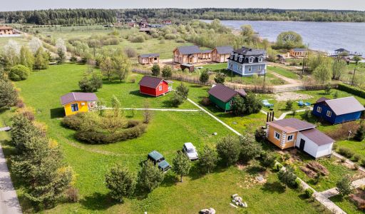 Парк-отель на берегу Волги