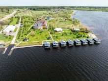 Парк-отель на берегу Волги