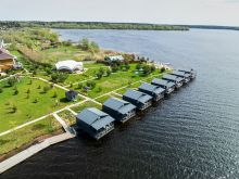 Парк-отель на берегу Волги