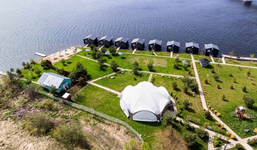 Резиденция на берегу Волги