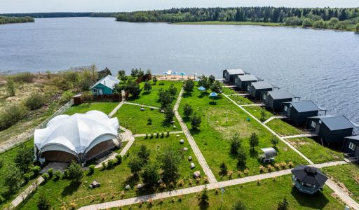 Резиденция на берегу Волги