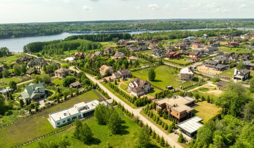 Дом у воды в КП Пчелка