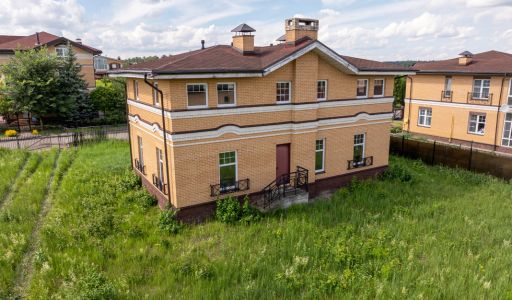 Дом в поселке Вита Верде