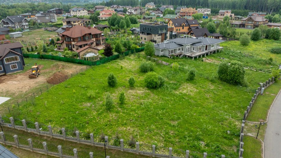 Участок в КП Аква Вилла