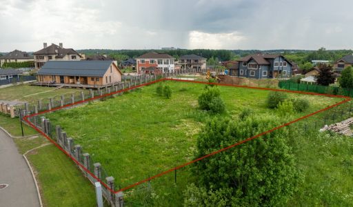 Участок в КП Аква Вилла