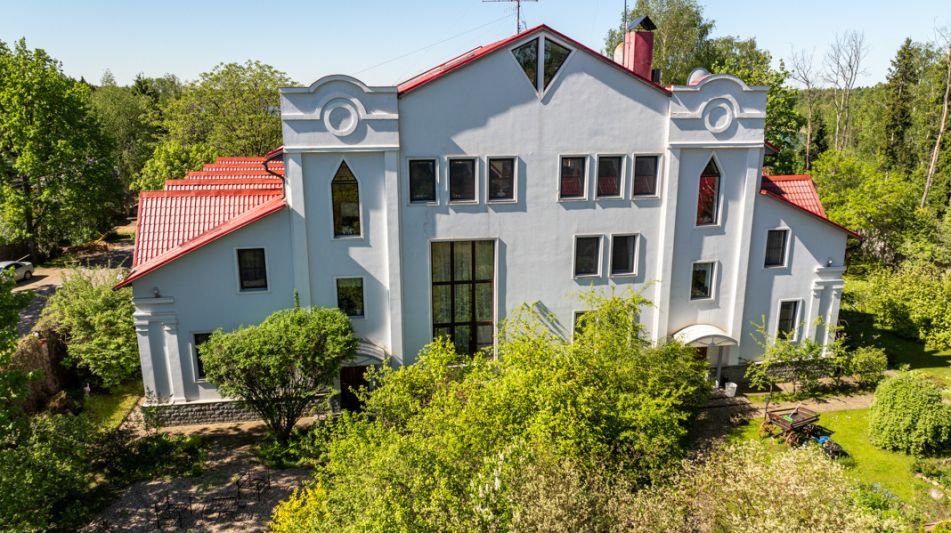 Усадьба в КП Малые Бережки