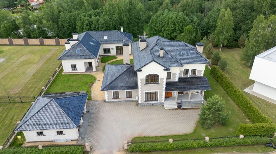 Готовый дом в КП Монтевиль