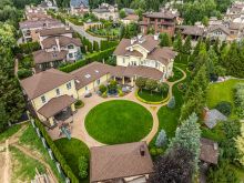 Дом с бассейном в КП Старвиль