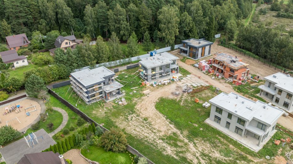 Дом под отделку в КП Истра Лэнд-2