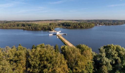 Участок на первой линии в КП Немо