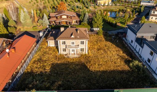 Дом в КП Николина Поляна