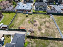 Участок в поселке Вешки