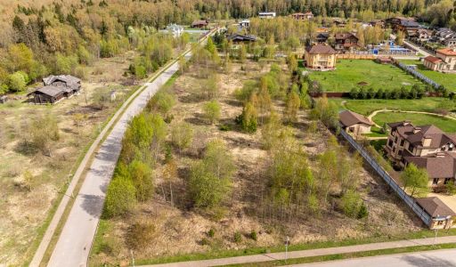 Большой участок в КП Аврора